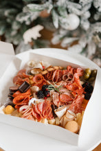 Load image into Gallery viewer, Medium Grazer Box